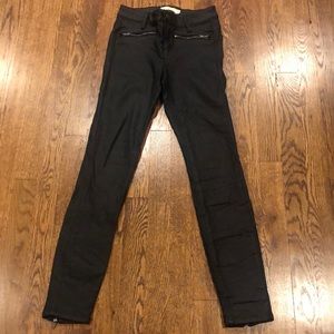 Unpublished black wax coated skinny jeans size 25